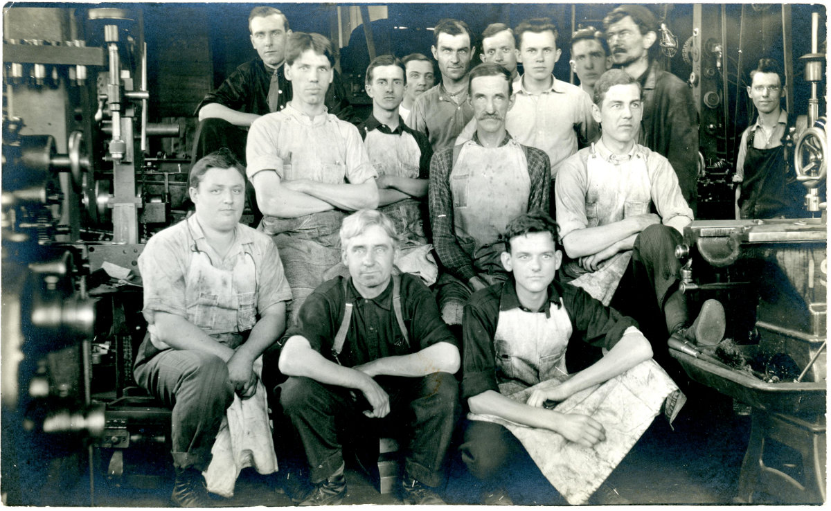 Holm Mfg employees