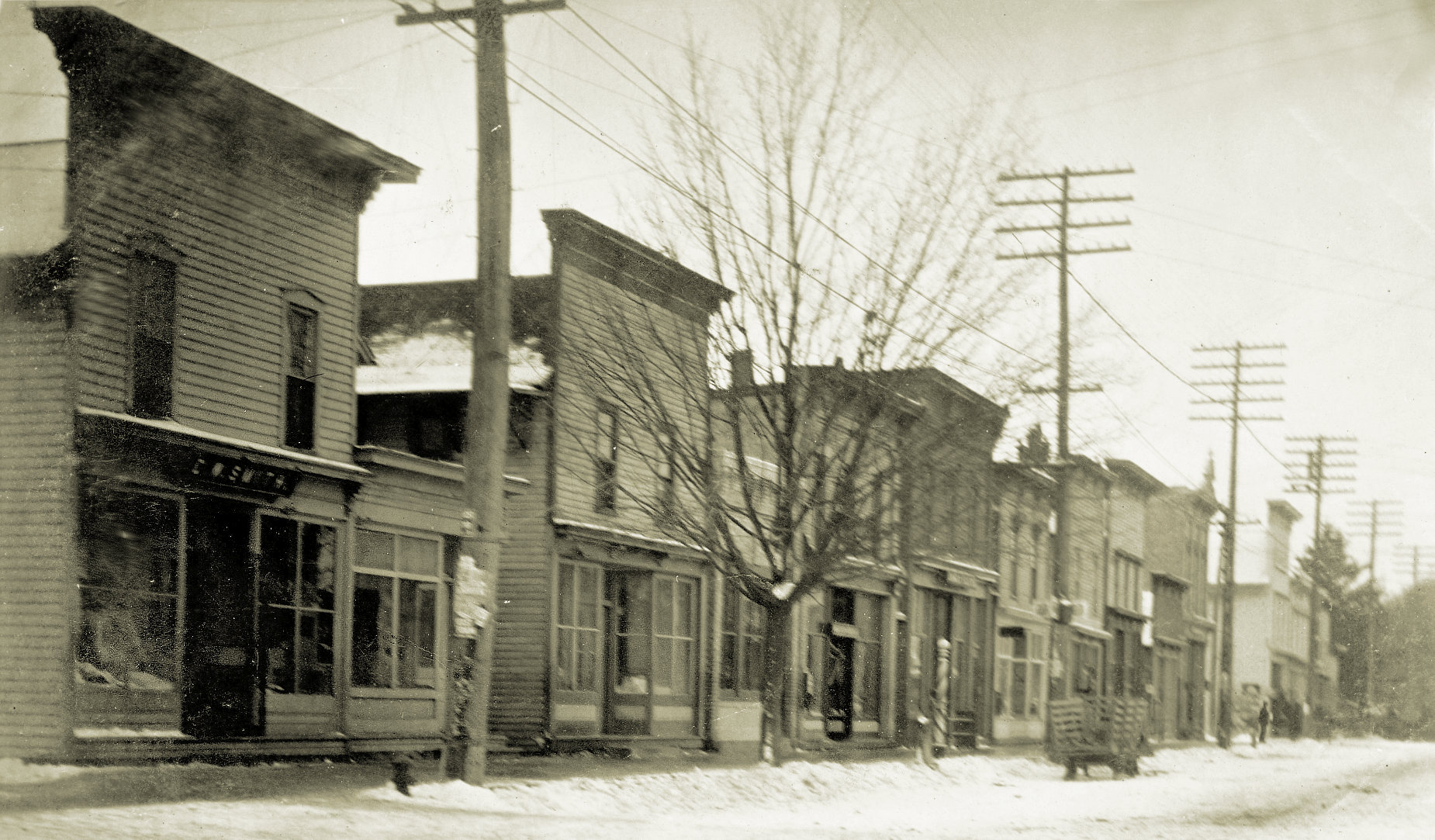 Roberts store